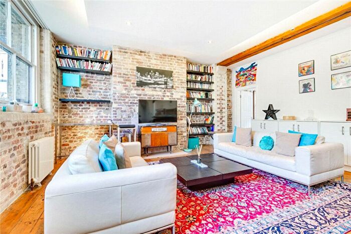 2 Bedroom Flat To Rent In Dingley Place, Islington, EC1V