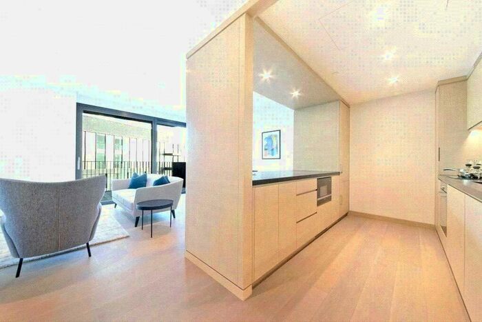 1 Bedroom Apartment To Rent In Legacy Building, Embassy Gardens, Nine Elms, SW11