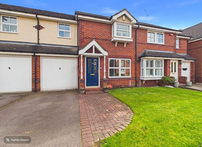 3 Bedroom Terraced House For Sale In , Water Mill Crescent, Walmley, Sutton Coldfield, B76