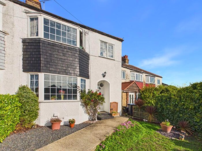 3 Bedroom Semi-Detached House For Sale In Crow Hill, Broadstairs, CT10
