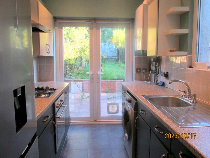 2 Bedroom Terraced House To Rent In Tottenhall Road, London, N13