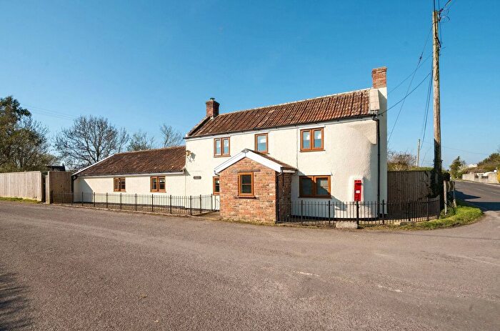 4 Bedroom Detached House To Rent In Withy Road, East Huntspill, Highbridge, Somerset, TA9