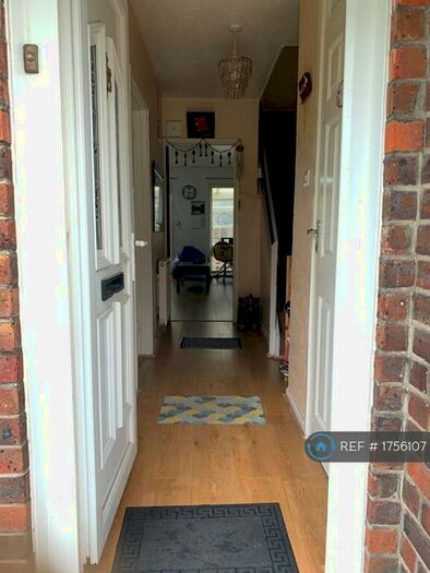 3 Bedroom Terraced House To Rent In Hanover Close, Cheam, Sutton, SM3