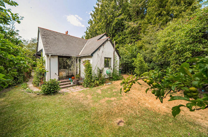 4 Bedroom Detached House For Sale In Castle Street, Bampton, Tiverton, EX16