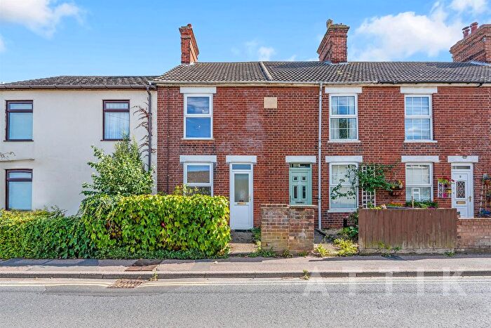 3 Bedroom Terraced House For Sale In Pound Road, Beccles, NR34