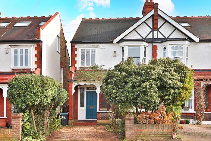 3 Bedroom Semi-Detached House To Rent In Malden Hill Gardens, New Malden, KT3