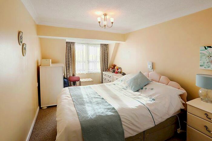 1 Bedroom Flat For Sale In Homepoint House, Southampton, SO18