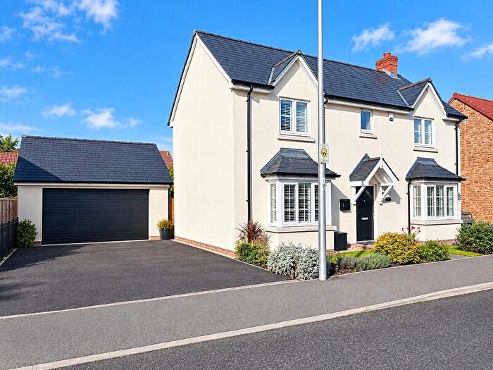 4 Bedroom Detached House For Sale In Potters View, Congresbury, Bristol., BS49