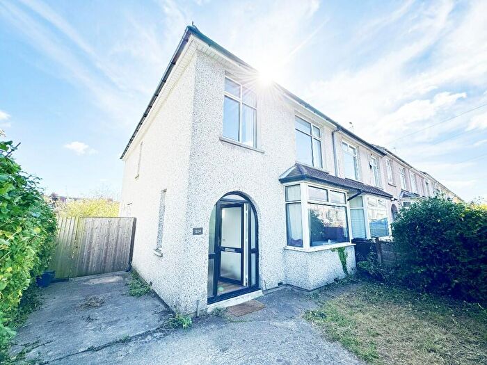 4 Bedroom Semi Detached House To Rent In Northville Road, Bristol, BS7