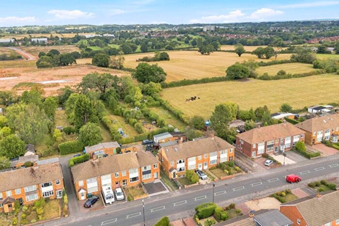4 Bedroom End Of Terrace House For Sale In Upper Eastern Green Lane, Eastern Green, Coventry, CV5