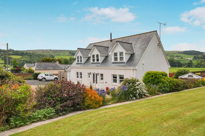 3 Bedroom Detached House For Sale In Craigneil Road, Colmonell, KA26