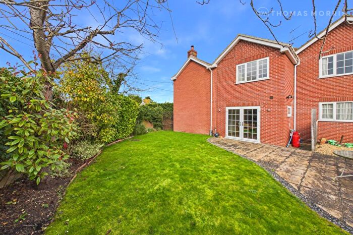4 Bedroom Detached House For Sale In High Street, Graveley, St. Neots, Cambridgeshire, PE19