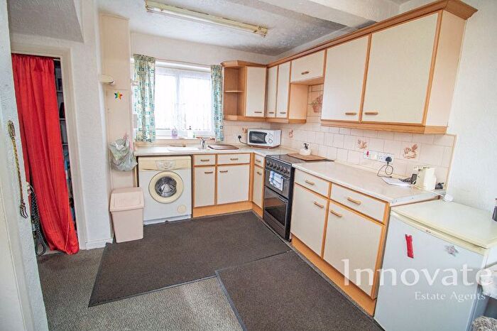 3 Bedroom End Of Terrace House For Sale In Harvington Road, Oldbury, B68