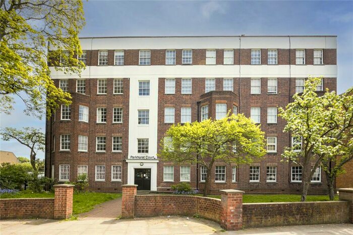 2 Bedroom Apartment To Rent In Parkhurst Court, Islington, London, N7