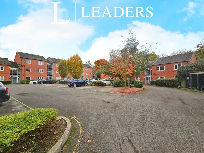 2 Bedroom Apartment To Rent In Beech Court, LN5