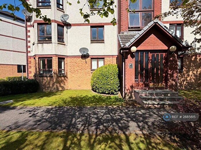 2 Bedroom Flat To Rent In Waverley Crescent, Livingston, EH54