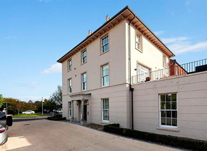 3 Bedroom Apartments For Sale In Apt, Broomhill Lane, Belfast, BT9