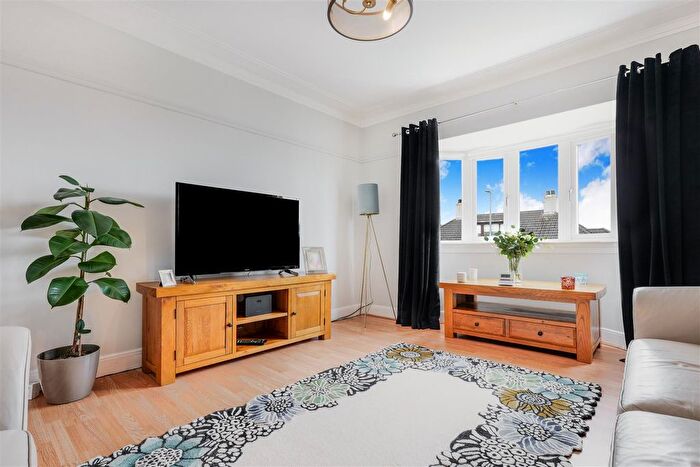 2 Bedroom Flat For Sale In Campbell Street, Wishaw, ML2