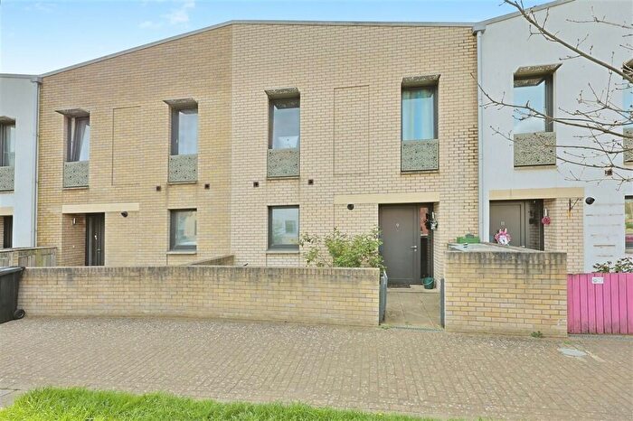 3 Bedroom Terraced House For Sale In Shepherd Purse Way, Norwich, NR5