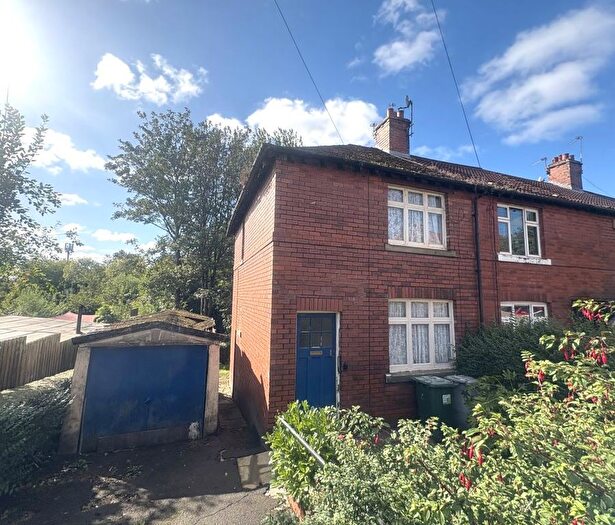 2 Bedroom End Of Terrace House For Sale In Syke Street, Earlsheaton, Dewsbury, WF12