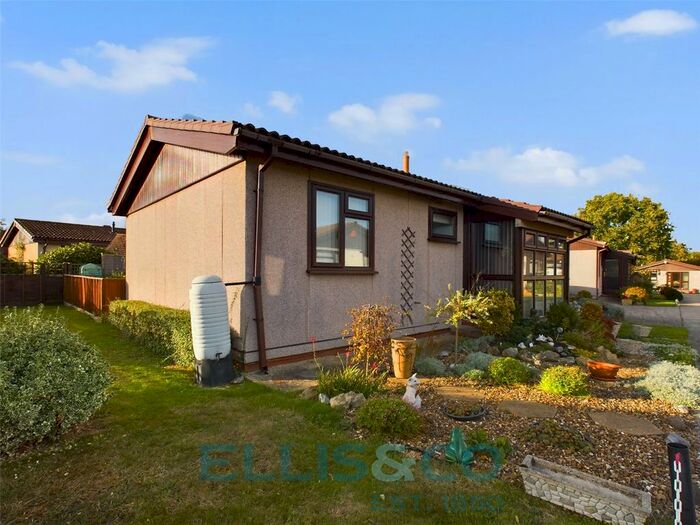 2 Bedroom Bungalow For Sale In Bourne Park, Golden Green, Tonbridge, Kent, TN11