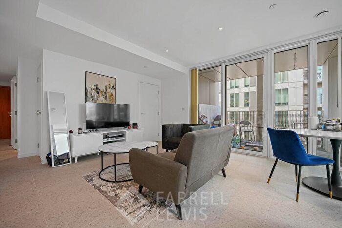 1 Bedroom Apartment To Rent In Buchnon Point, London, E1