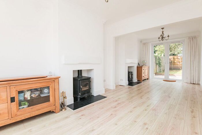 3 Bedroom End Of Terrace House For Sale In Ashford Road, Topsham, Exeter, EX3