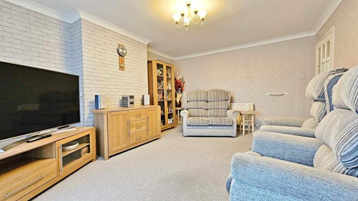 2 Bedroom Detached Bungalow For Sale In Sadlers Close, Kirby Cross, CO13