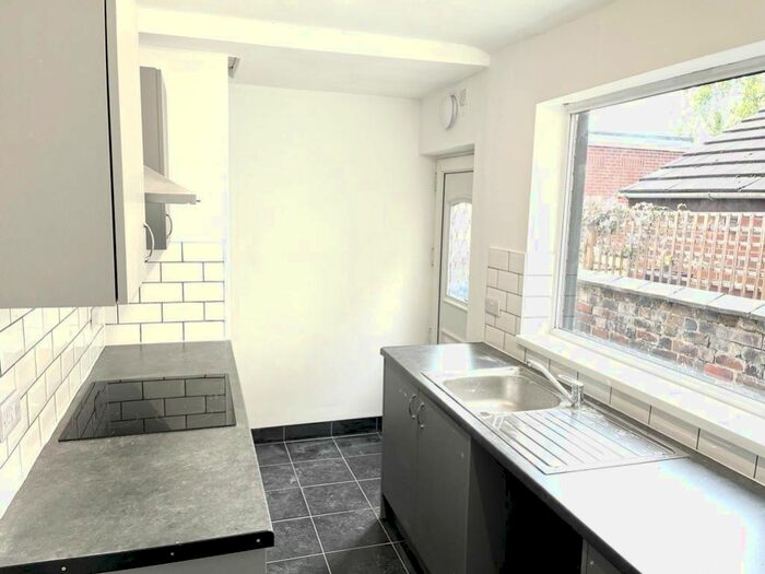 2 Bedroom Terraced House To Rent In Booth Street, Newcastle-Under-Lyme, ST5