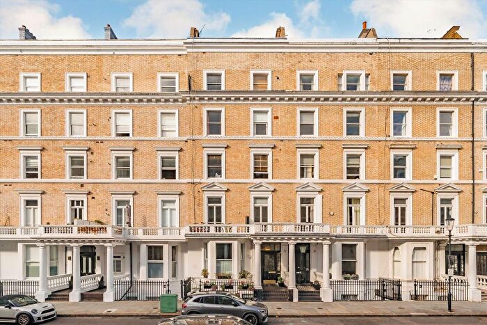 2 Bedroom Flat For Sale In Elvaston Place, South Kensington, SW7