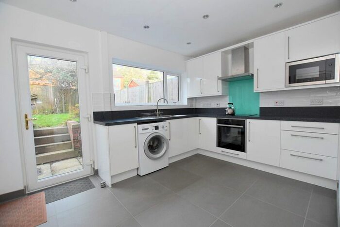 2 Bedroom Town House To Rent In Honeywall, Penkhull, ST4