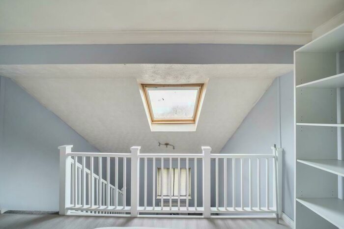 1 Bedroom Semi-Detached House To Rent In Matley Moor, Liden, SN3