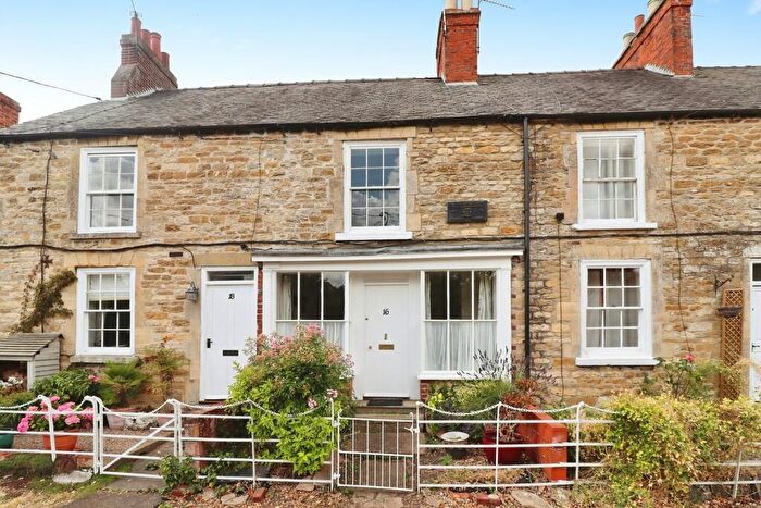 2 Bedroom Cottage For Sale In The Green, Welbourn, LN5