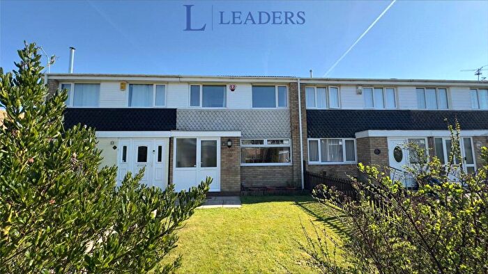 3 Bedroom Terraced House To Rent In Birstall Way, Birmingham, West Midlands, B38