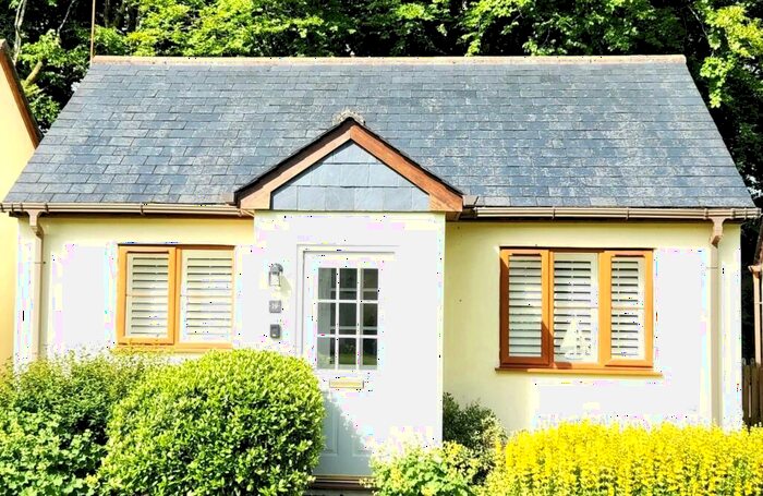 1 Bedroom Detached House For Sale In Inny Vale, Camelford, PL32
