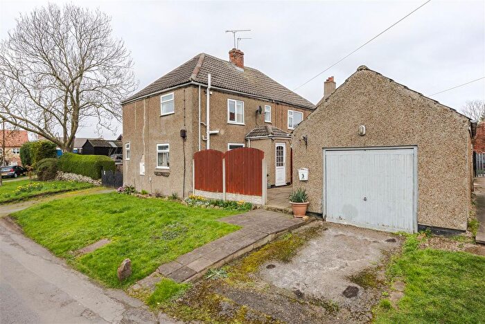 2 Bedroom End Terrace House For Sale In Back Lane, Winteringham, DN15