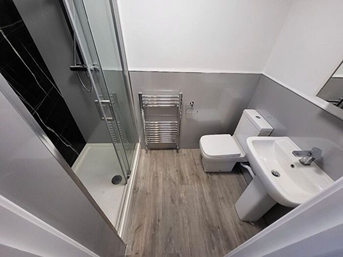 2 Bedroom Flat To Rent In Hotspur Street, Newcastle Upon Tyne, NE6