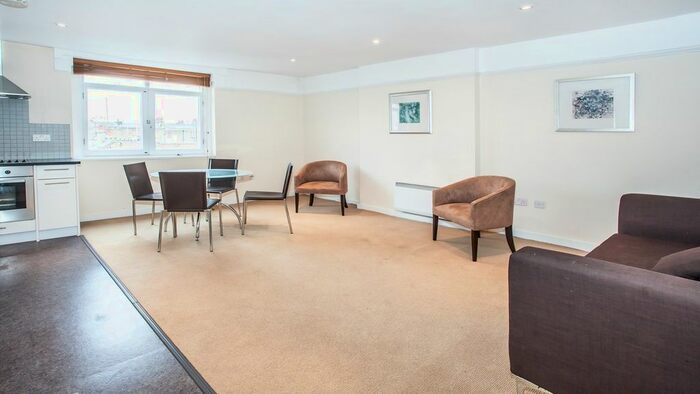 2 Bedroom Flat To Rent In Gloucester Place, London, NW1