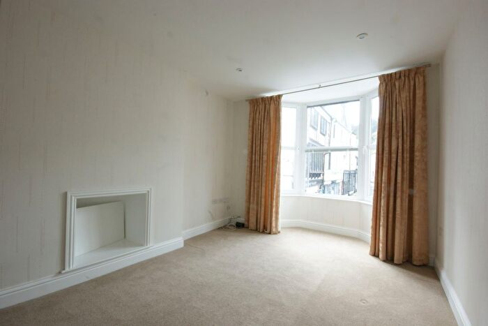 3 Bedroom Maisonette To Rent In Smith Street, Dartmouth, TQ6