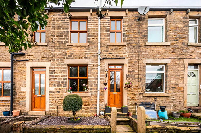 2 Bedroom Terraced House For Sale In Harrop Court Road, Diggle, Saddleworth, OL3