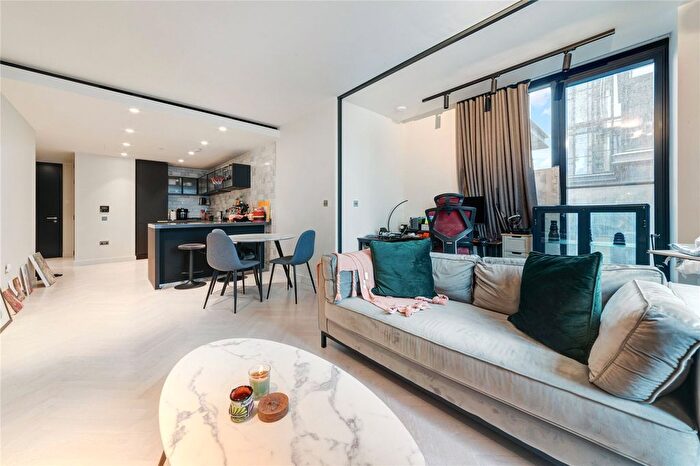 1 Bedroom Flat For Sale In One Crown Place, Wilson Street, EC2A