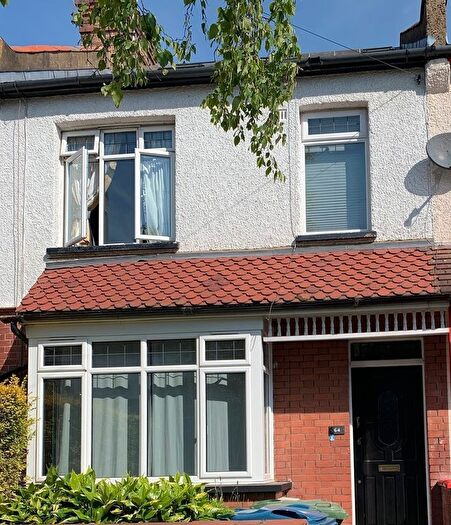 4 Bedroom Terraced House To Rent In Bolton Road, Harrow, HA1