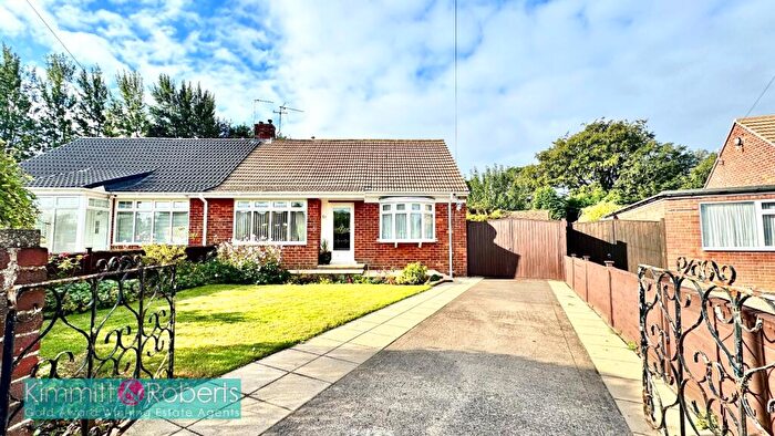 3 Bedroom Semi-Detached House For Sale In Bradley Avenue, Houghton Le Spring, Tyne And Wear, DH5
