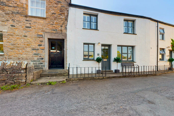 2 Bedroom Cottage To Rent In Cowan Bridge, Carnforth, LA6