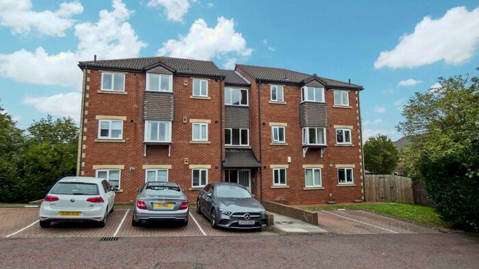 2 Bedroom Flat To Rent In Allingham Court, High Heaton, Newcastle Upon Tyne, Tyne And Wear, NE7
