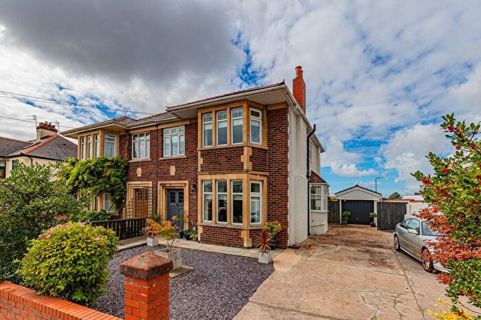 4 Bedroom Semi Detached House For Sale In Lavernock Road, Penarth, CF64