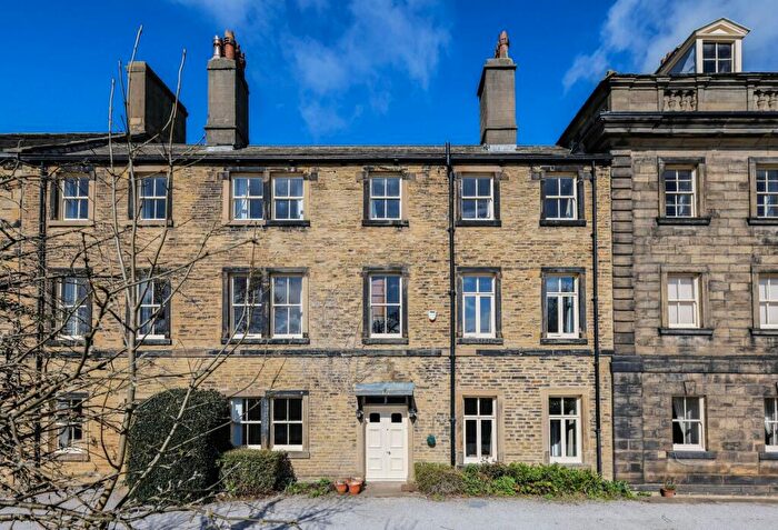 5 Bedroom Terraced House To Rent In Fulneck, Pudsey, West Yorkshire, LS28