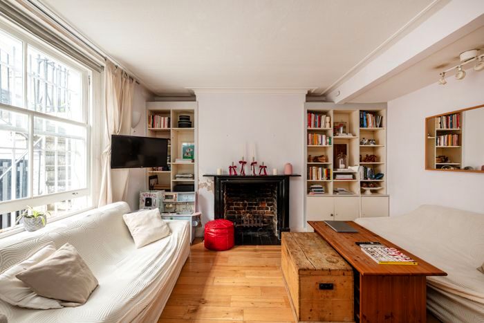 2 Bedroom Flat To Rent In Holland Road, London, W14