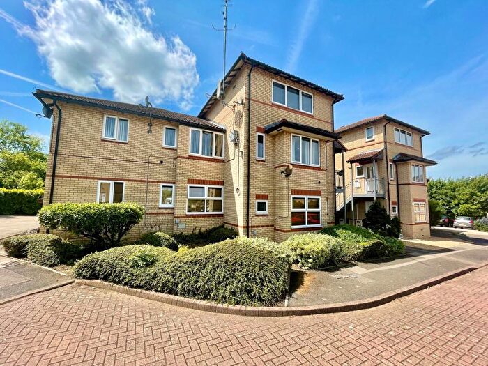2 Bedroom Maisonette To Rent In Banktop Place, Emerson Valley, MK4