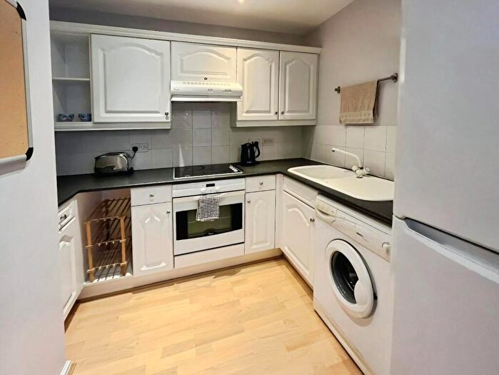 2 Bedroom Apartment To Rent In Waterloo Road, Liverpool, L3